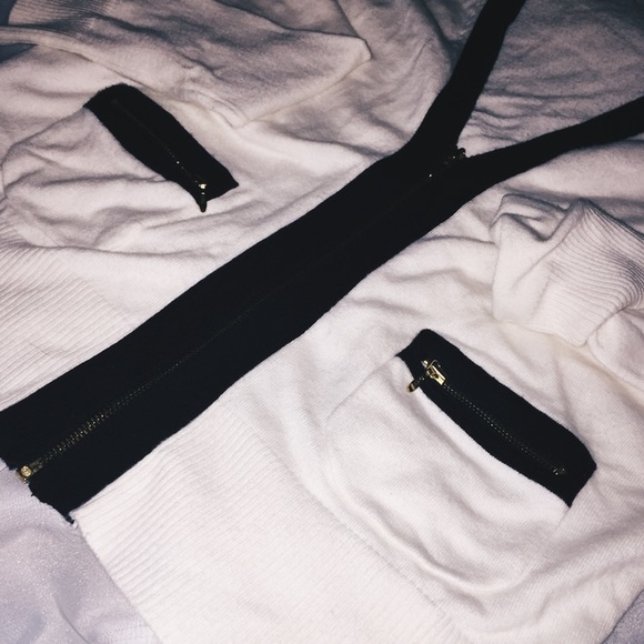 Cardigan - Picture 2 of 3